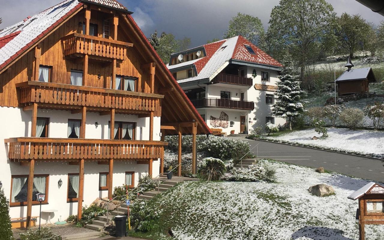 Schwarzwald-Hotel Kraeutle Feldberg  Ngoại thất bức ảnh