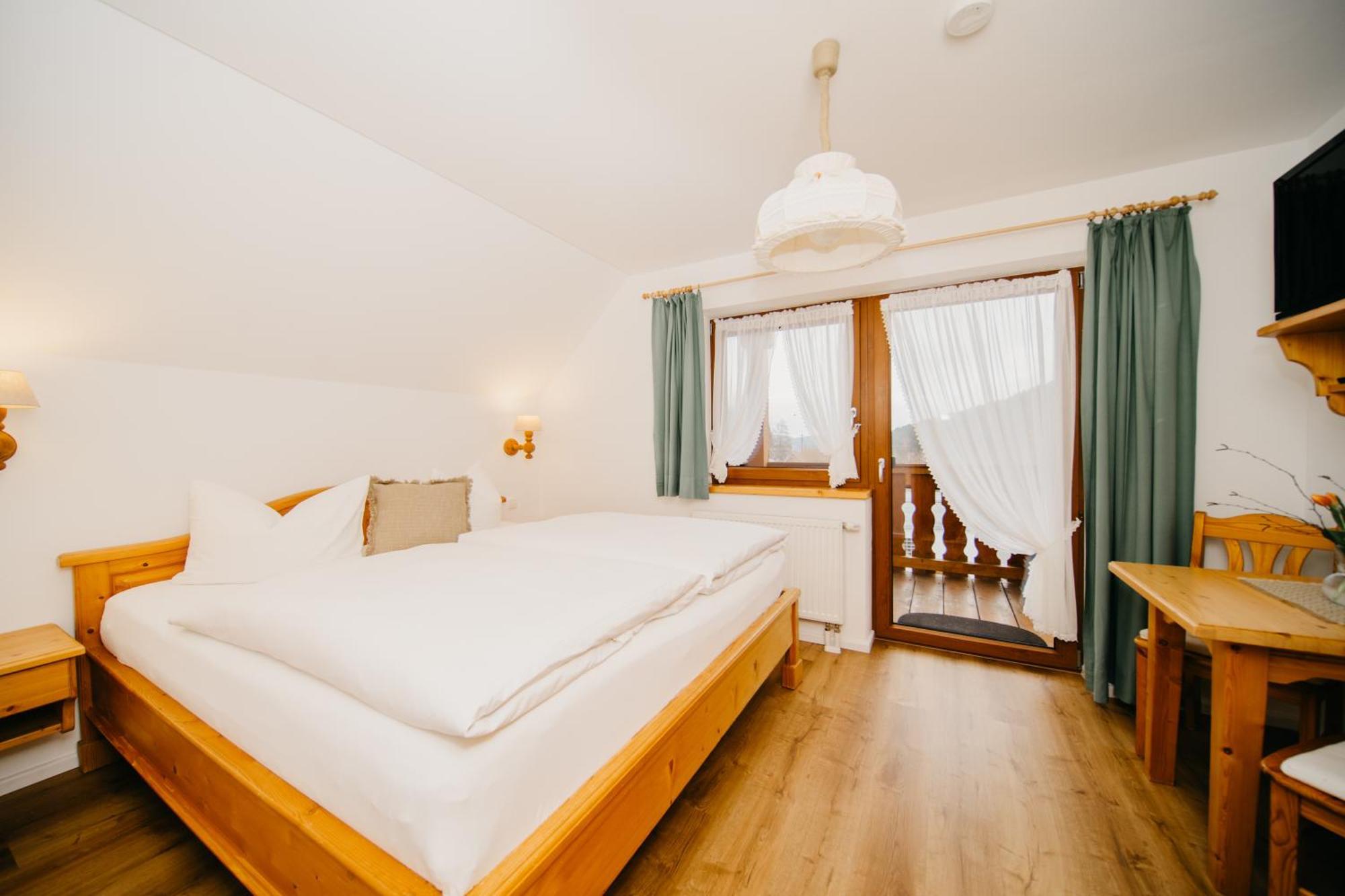 Schwarzwald-Hotel Kraeutle Feldberg  Ngoại thất bức ảnh